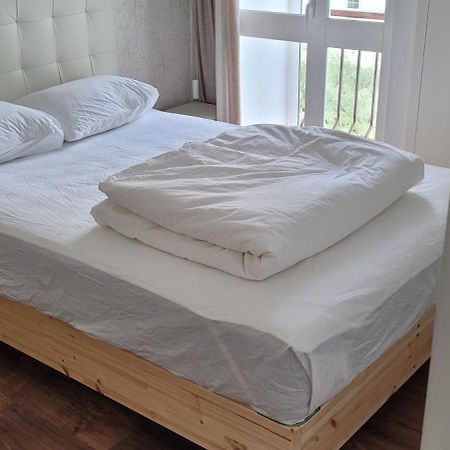 Comfy Room Near Metro Lisbon Bagian luar foto